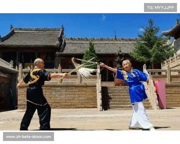 露天影视:《少林寺》重现,崆峒武术大会上千人瞩目 露天影视:《少林寺》重现,崆峒武术大会上千人瞩目